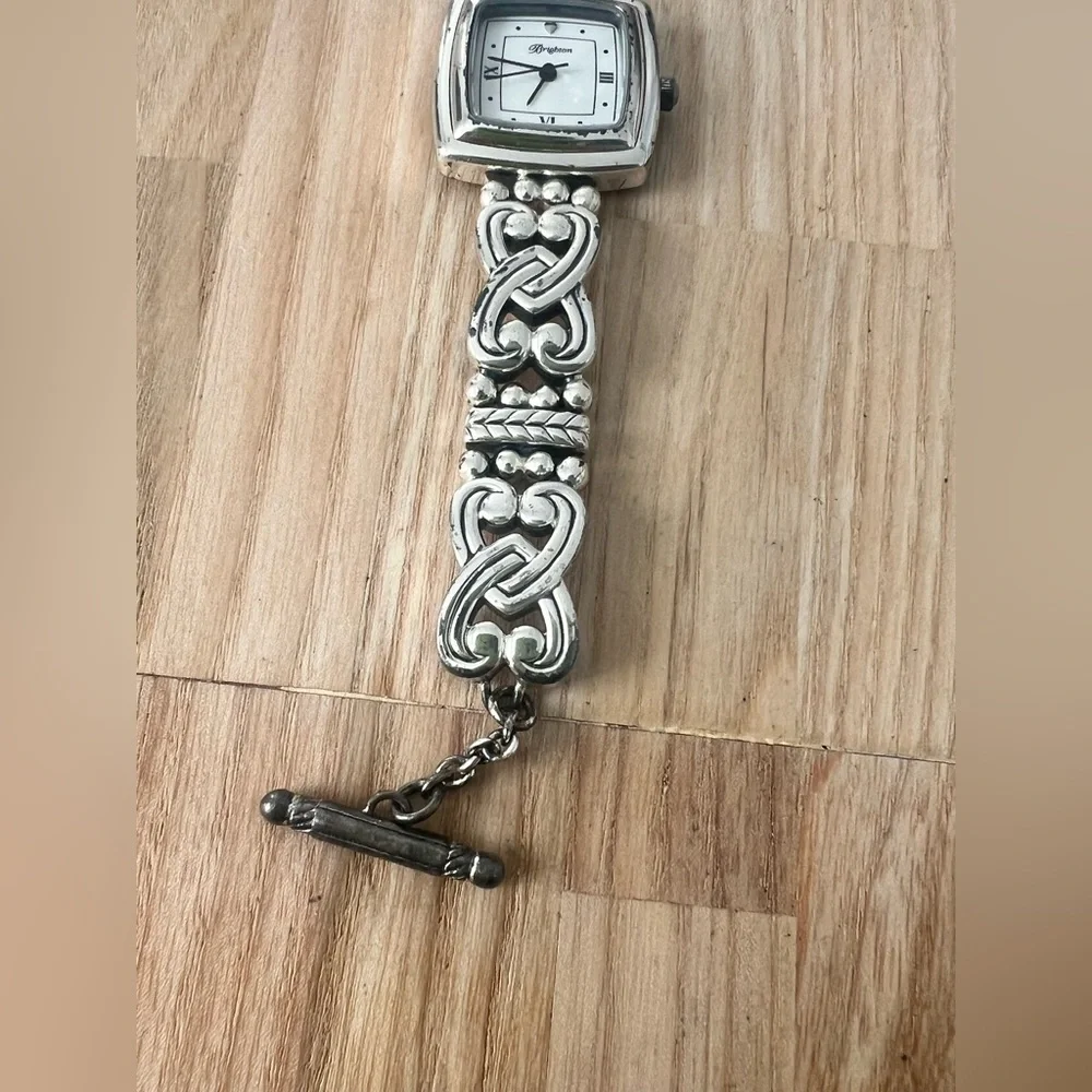 Brighton ladies Santa Rosa silver tone watch bracelet NEW BATTERY